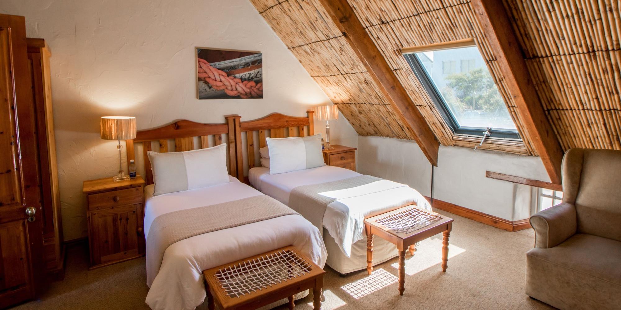 Hotel Adventure Pad's By The 4*