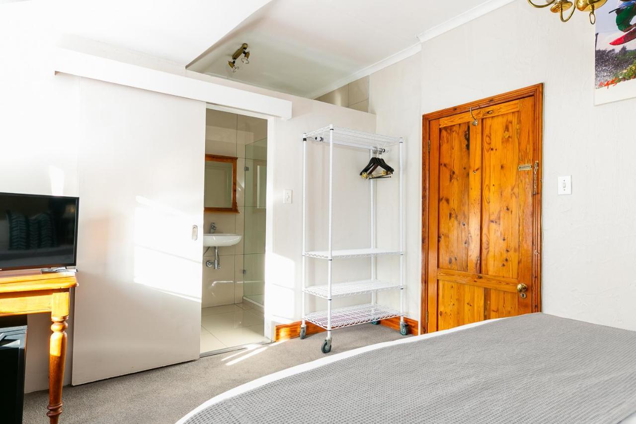 Hotel Adventure Pad's By The Langebaan